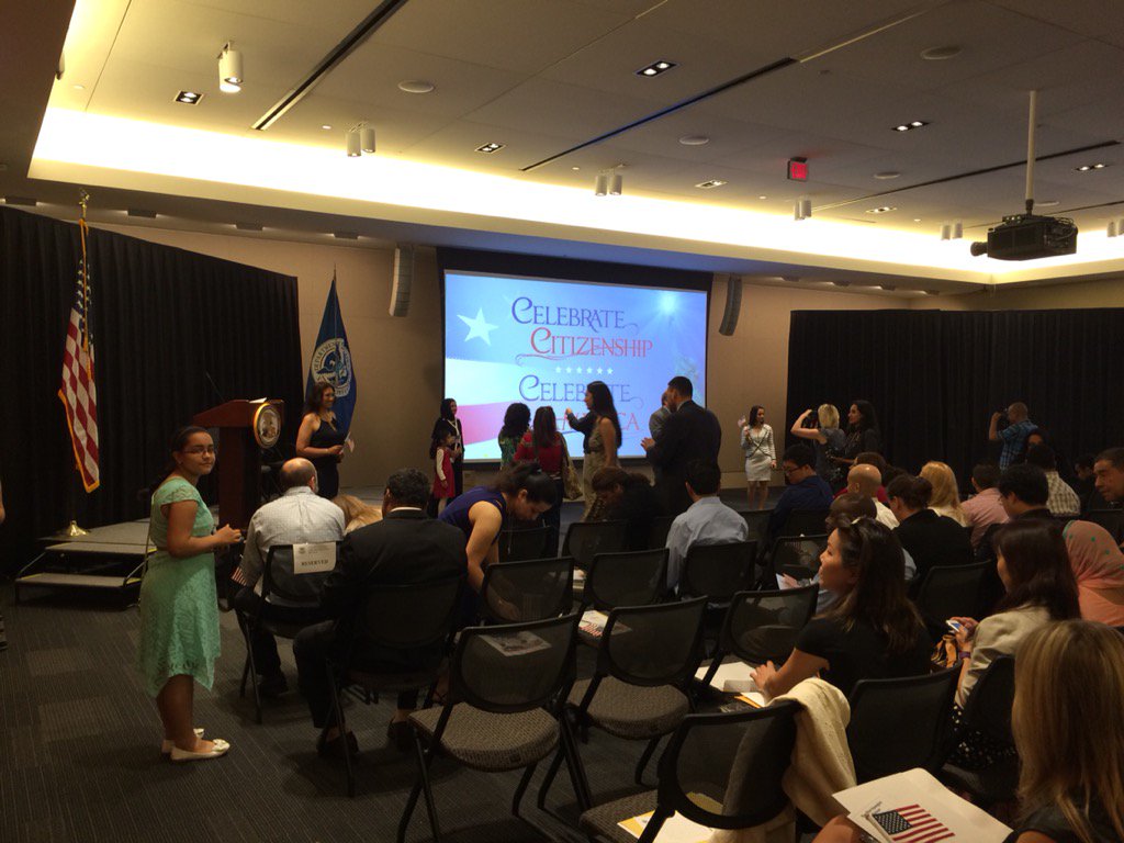 #volunteering at <a href="/DHSgov/">Homeland Security</a> <a href="/USCIS/">USCIS</a> #immigration #Citizenship ceremony