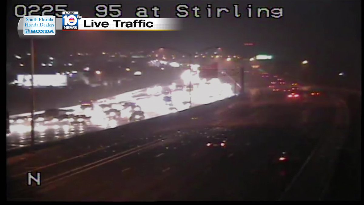 Accident on I-95 SB and Stirling Rd/ LANES OPENING!  #TRAFFIC https://t.co/70qE6gQov7