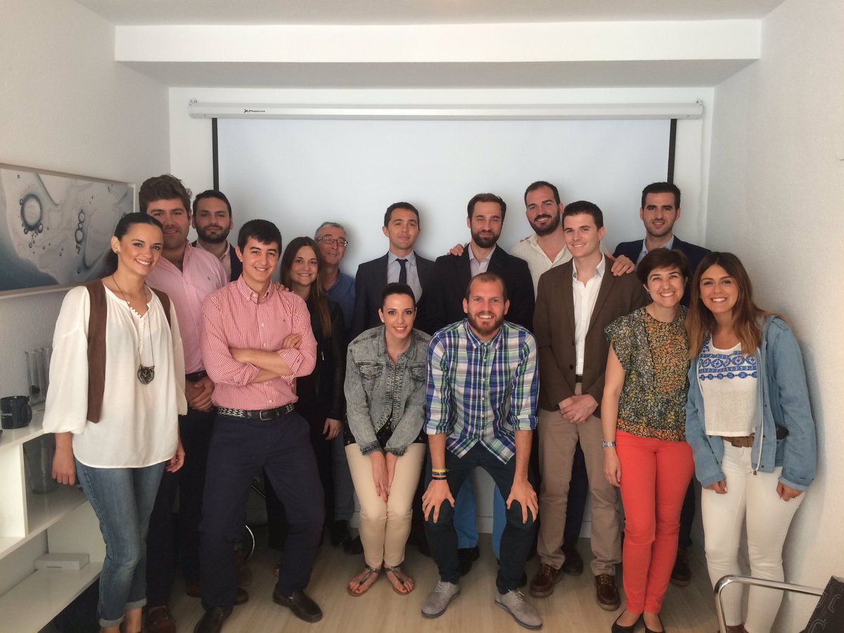 _TorresAbogados's tweet photo. Fin de la magistral ponencia a sobre estrategia empresarial. Muchas gracias a @GonzaloSanPer y @SanperStrategy https://t.co/AVz3zrqj5q