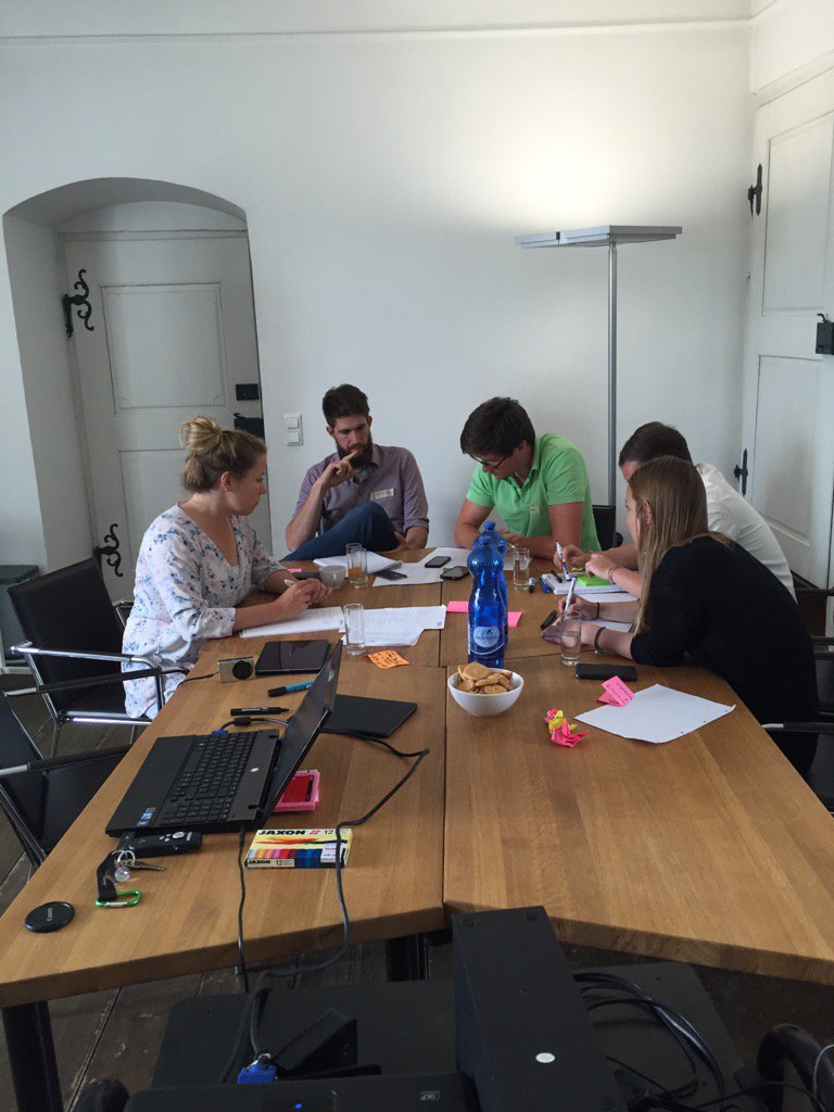 RedmannKatrin's tweet image. #SAPNextGenConsulting Students work in Real Time ob Customer Industrie 4.0 Challenge with pdagroup at MCI Innsbruck