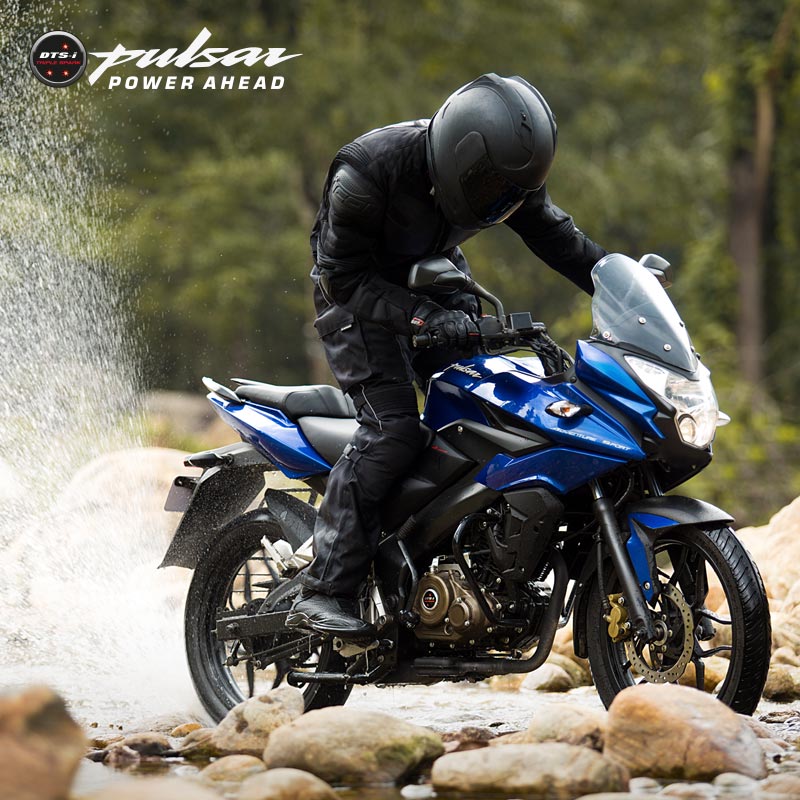 bajajturkiye's tweet photo. #Pulsar #AS150 https://t.co/4axEntssWN