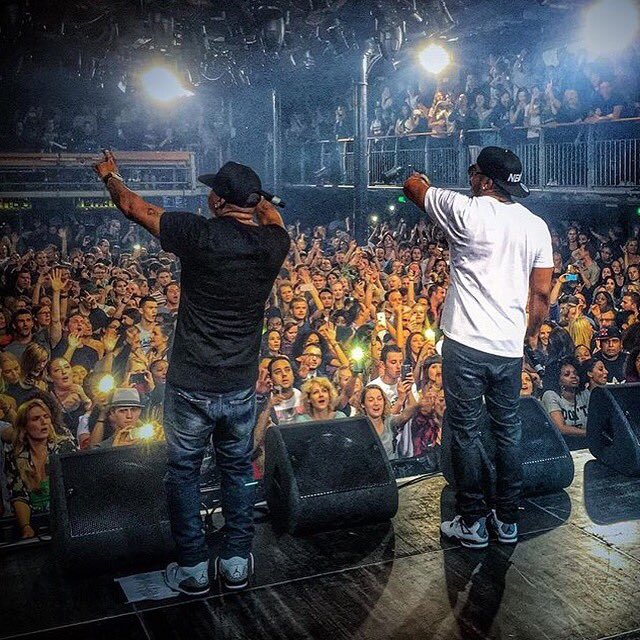JayMasterJ1's tweet photo. DAMN that shit was dope! 🕶🔥🕶 @Nelly_Mo #Nelly #DerrtyMo #TheFixTour #HotInHerre #Amsterdam @melkweg #tbt https://t.co/CUxll1Z3eW