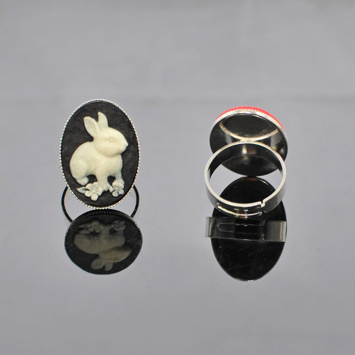 LavenderRabbit's tweet image. Bunny Cameo Rabbit Ring - Rabbit Love - Bunny Ring - Bunny Rabbit Jewelry… etsy.com/listing/270031… #Etsy #RabbitRing