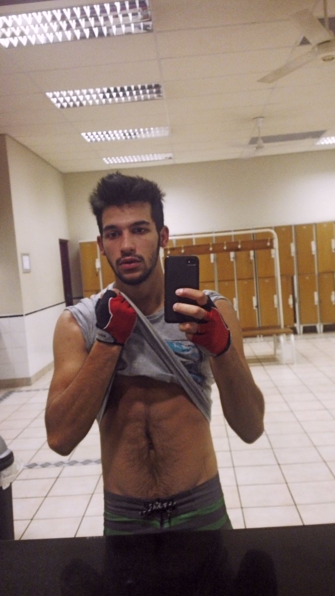 dylan schroeder (@dylan1999ivor) on Twitter photo 