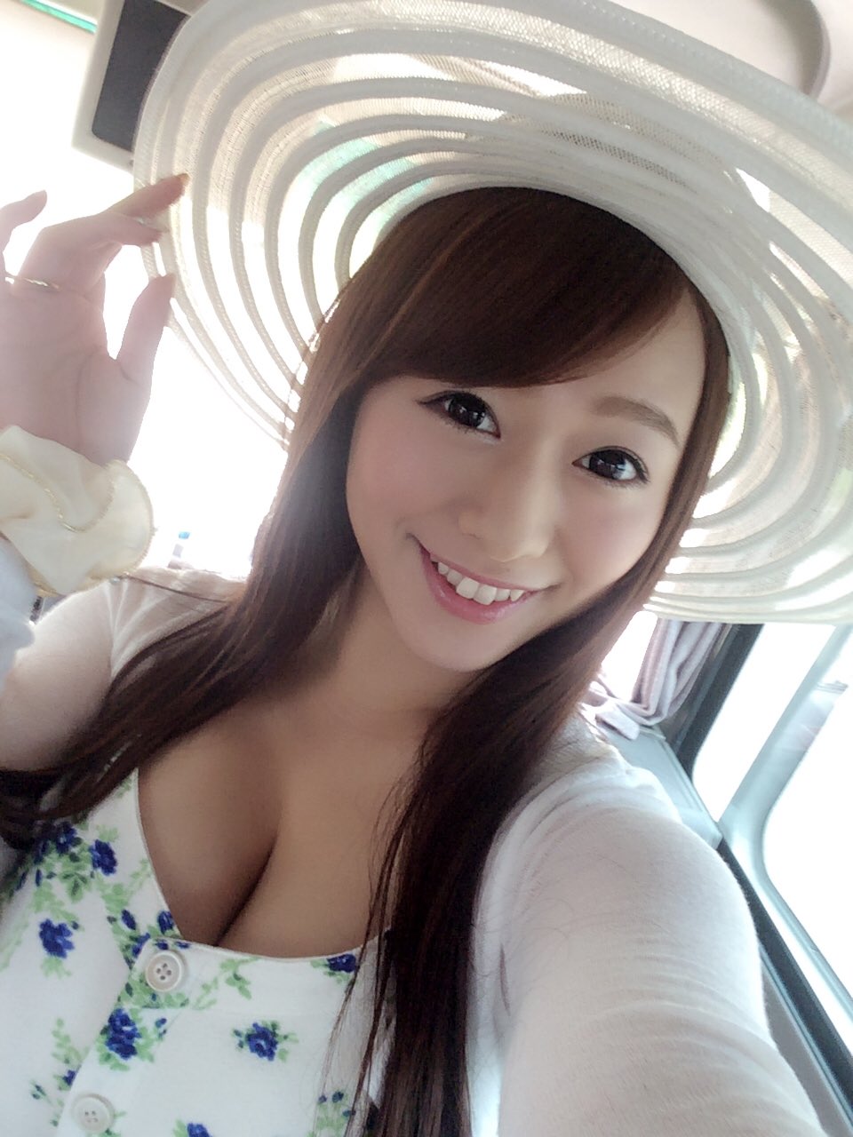 白石茉莉奈 パケ写 裏  / X