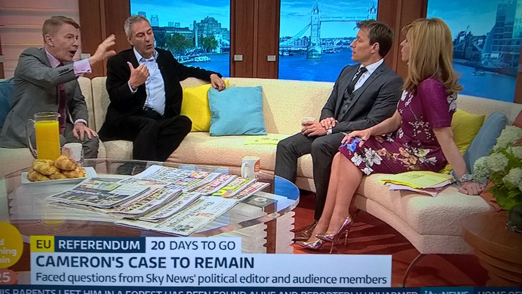 NYCIain's tweet photo. The gorgeous Kate Garraway on this mornings @GMB (1/8) #Stunning #Beautiful #Leggy #Sexy #PresenterCrush 😍😍😍😍😍 https://t.co/hdEKrj78Xv