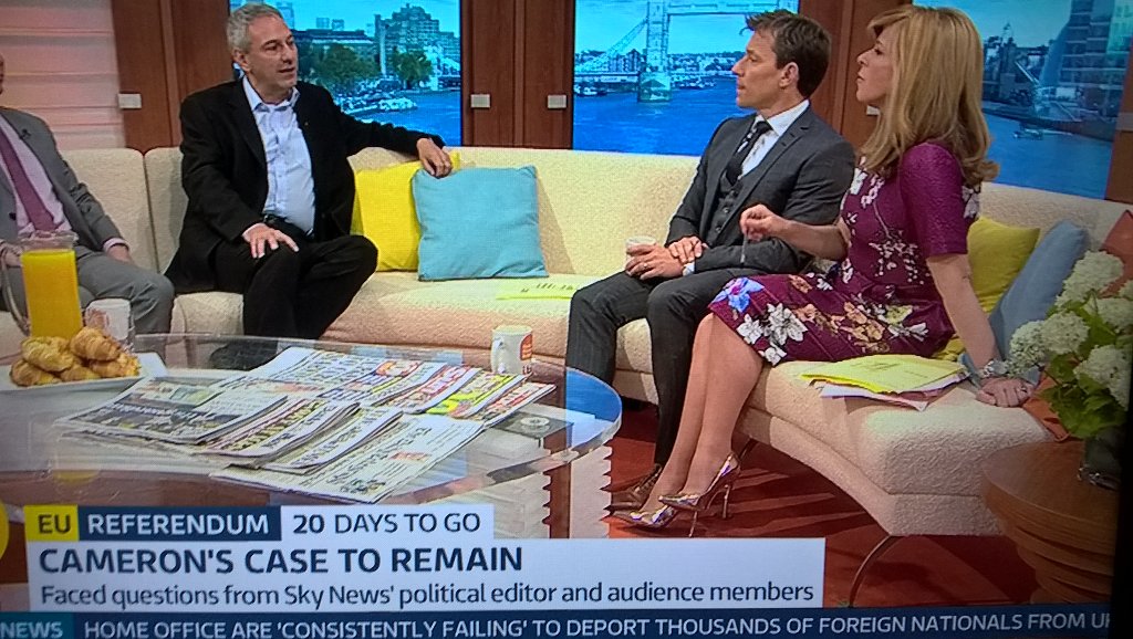 NYCIain's tweet photo. The gorgeous Kate Garraway on this mornings @GMB (1/8) #Stunning #Beautiful #Leggy #Sexy #PresenterCrush 😍😍😍😍😍 https://t.co/hdEKrj78Xv