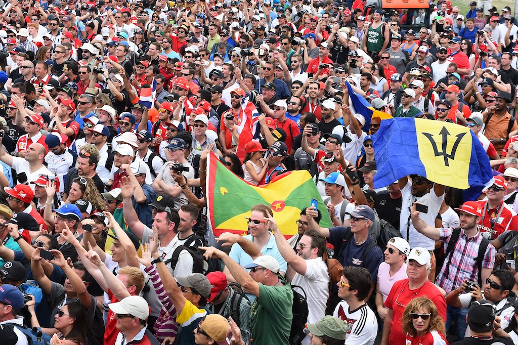 F1's tweet photo. One week to go until the action begins in Montreal 🇨🇦 😃

#CanadianGP #FridayFeeling https://t.co/g2Uyx5Qbvv