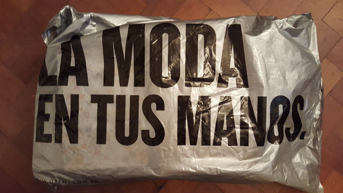 queestendencia's tweet image. Ayer llegó mi pedido de @Dafiti_Arg 💗💗💗💗 #Emoción
#LaModaEnTusManos