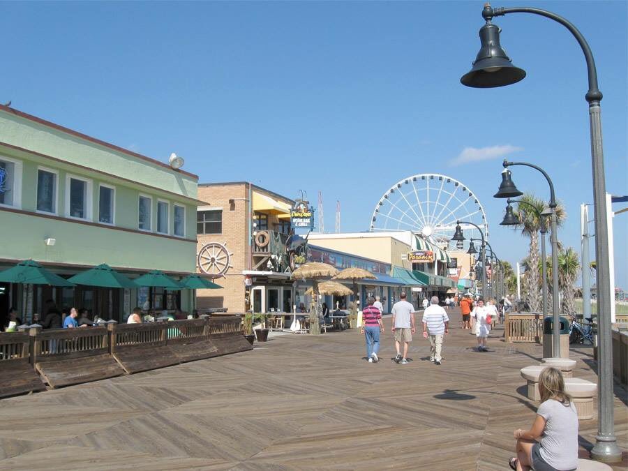 Holiday Inn Pavilion is the ONLY AAA 3-Diamond resort on the Boardwalk's north end. Visit goo.gl/vrRnB8