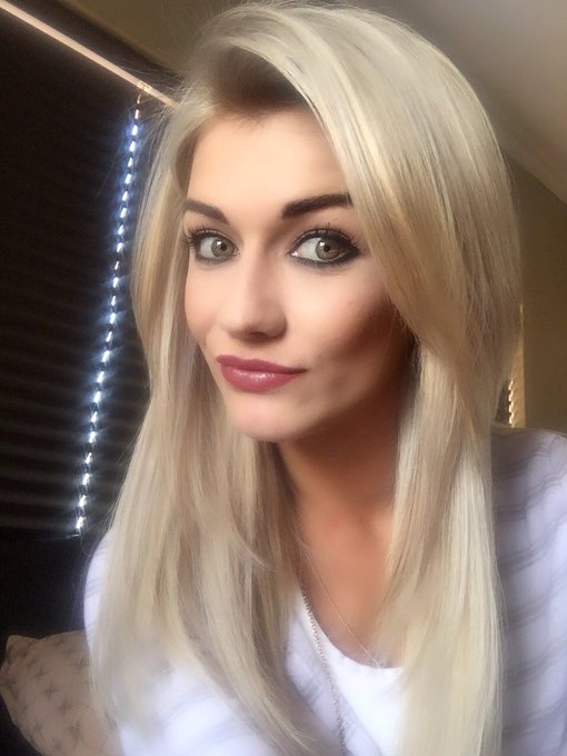 You ready for the weekend? 😜😎 https://t.co/8be7LyPUrg<a href="/tag/missapril2014"class="tags"><span>#missapril2014</span></a><a href="/tag/wackywednesday"class="tags"><span>#wackywednesday</span></a>