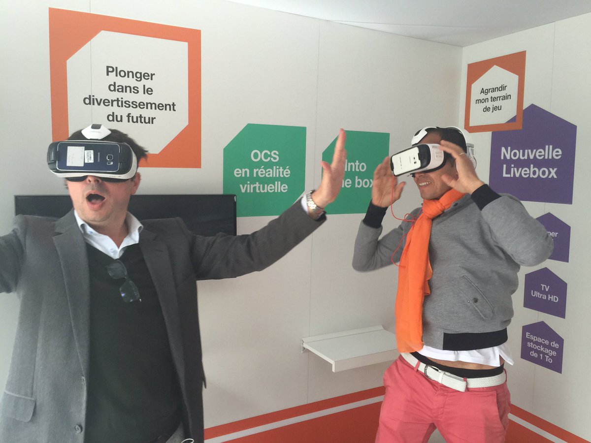 davpicard's tweet photo. Merci @kamel_charif pour l'expérience immersive sur #OCSVR et la ballade dans la livebox4 d'@Orange_France #RG16 https://t.co/ORL8MLPq62