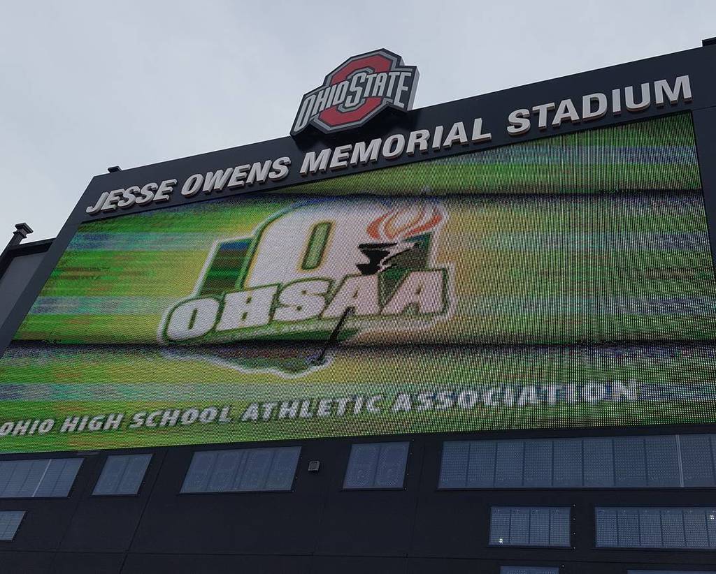 bdodrill21's tweet photo. Welcome to the big show!!!#trojanpride #win #Detailsmakeithappen #statefinals2016 https://t.co/gzKpCY7Ktt https://t.co/wixGD1KVH0