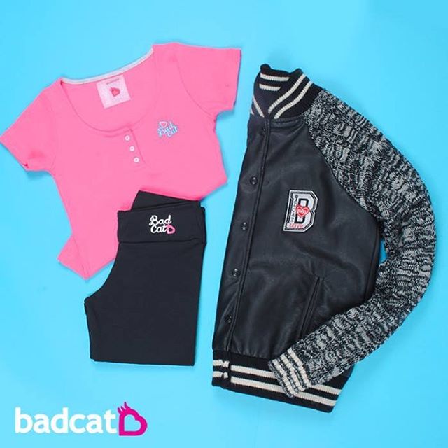 Badcat Girls on Instagram: “Blusinha + Shortinho de moletom = ❤️ Quem  também quer? #semprebadcat #badcatinconfundivel w…