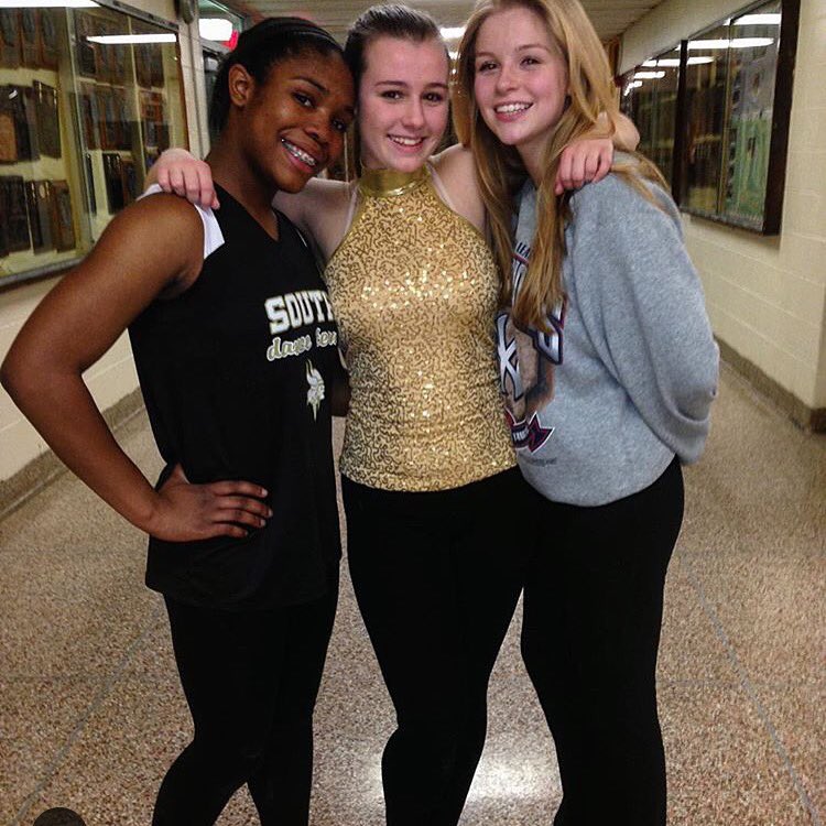 South Dance tweet media