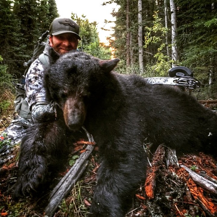 G5Outdoors's tweet photo. Jason killed this bear with his Prime... Stop in to your local dealer this weekend and ask them about #PrimeBows! https://t.co/yvoI17suqY