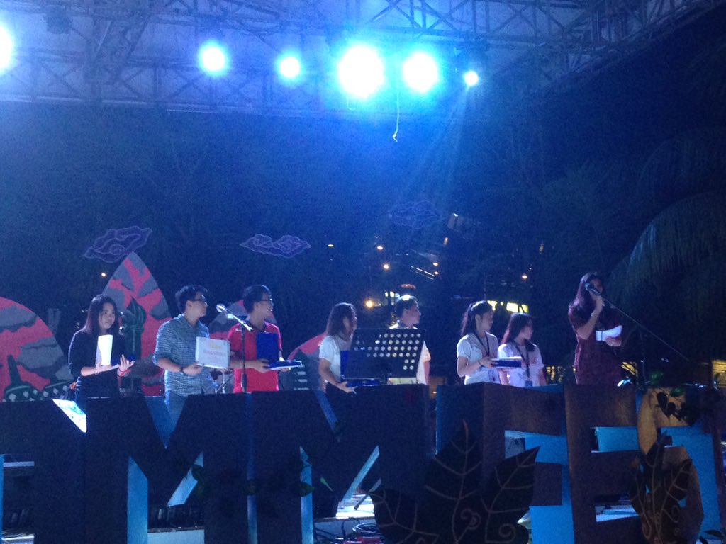 Pemenang DWIBALAPA
1. Mohon Perhatiannya 
2. SI OKTAGONAL  
3. UNSOED FIGHTERS