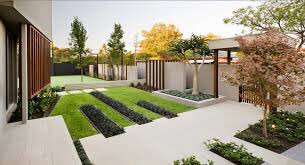 1_618studio's tweet photo. المساحات الخضراء الخارجية تضيف جمالاً و حياة على المبنى الخرساني 
#عمارة_البيئة
#تخطيط
#تصميم_معماري
#تصميم_داخلي https://t.co/vC4DbWKNYQ