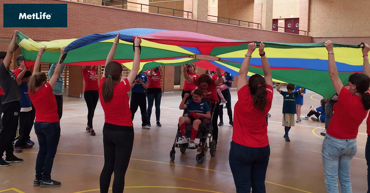MetLifeES's tweet photo. Con @SpecialOlympics ayudamos a personas con discapacidad intelectual #segurosdeloqueimporta #MetLifeCSW #MetLife https://t.co/peFYj973lj