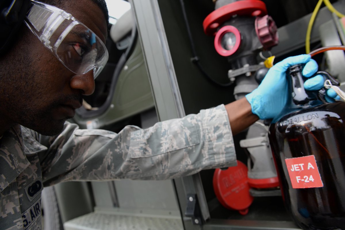 usairforce's tweet photo. Increasing safety of fuel distribution one test at a time. @SJAFB https://t.co/qyxEwZwL2S https://t.co/BZaB9i2fAt