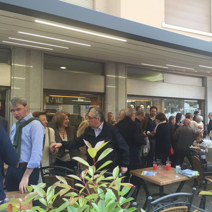 galimbertidav's tweet photo. Oltre 100 persone a #Biumo per la presentazione del #Progetto per la città che riparte! #VareseRiparteDavvero https://t.co/IcahkaR6fi