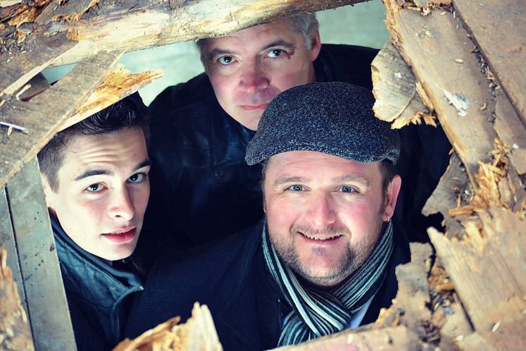 P_Firehouse's tweet photo. The Old 21 hits @P_Firehouse stage at 8pm tonight! #livemusic #goodeats #downtownparty https://t.co/RLDngthIFV