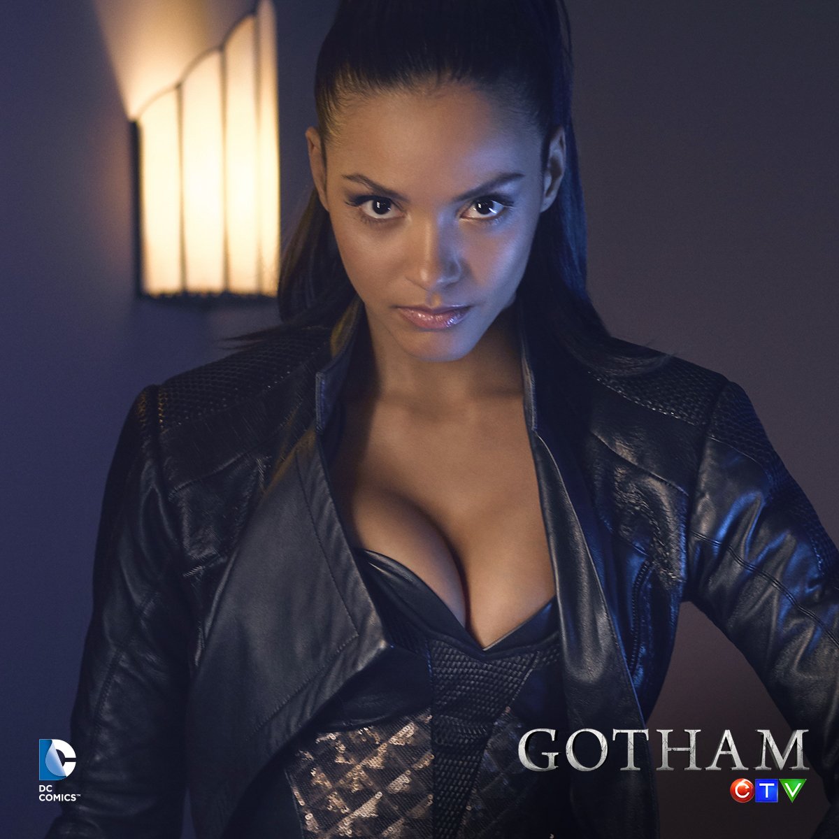 Jessica Lucas (...