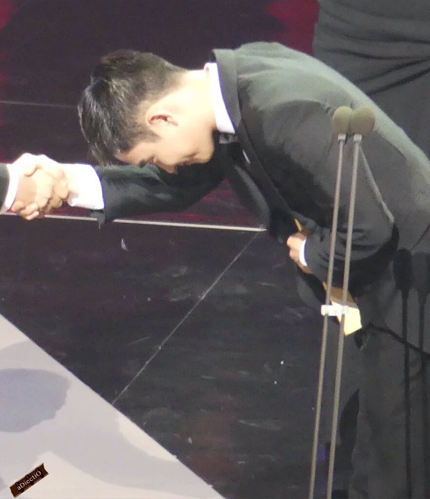 solornbalbum's tweet image. "to the fans who give me this award,thank you &amp;amp; I'll work harder to show you a good image"-actor kyungsoo