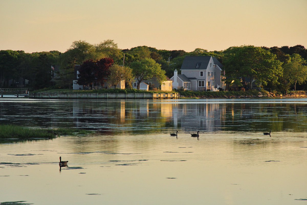 gmarco822's tweet photo. Mill Creek, West Yarmouth @7News #riseandshineon7 https://t.co/lwvXOuUA2f