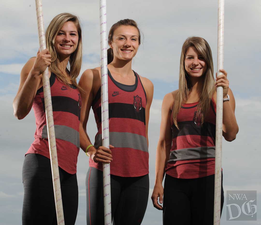 Three in NCAA pole vault for <a href="/razorbackTF/">Arkansas TF/XC</a>? How about three from one high school? <a href="/cabotathdept/">Cabot Athletic Dept.</a> <a href="/wholehogsports/">WholeHogSports.com</a> #WPS