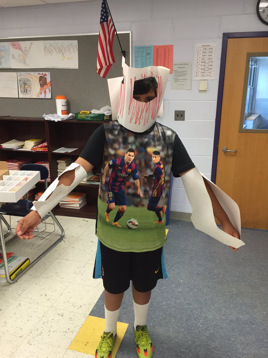 oritgately's tweet photo. Soccer playing #knight in armor for #fantasy UoS scene creations by Ss #bookclubs #tcrwp #studentcenteredclass https://t.co/fKgP1u46Qk