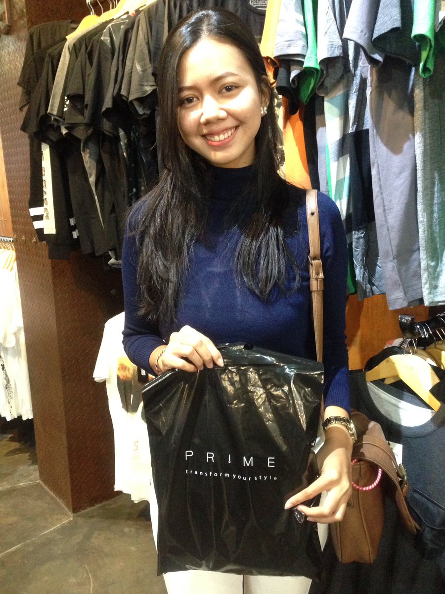 Yeay! Trims hadiahnya dr prime store dan <a href="/PHOENIXFMBALI/">PHOENIX RADIO BALI</a> 😘🎉