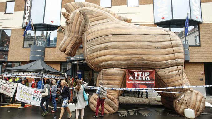 Voir l'image sur Twitter