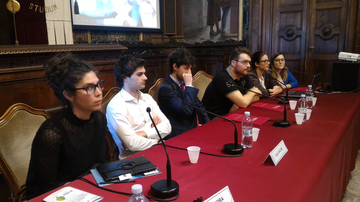 AssoEmmecci's tweet photo. #unimc presentazione #creahub, intervento degli #startupper. #startup
https://t.co/J6WzRzxT57 https://t.co/Z9hPDnmG7V