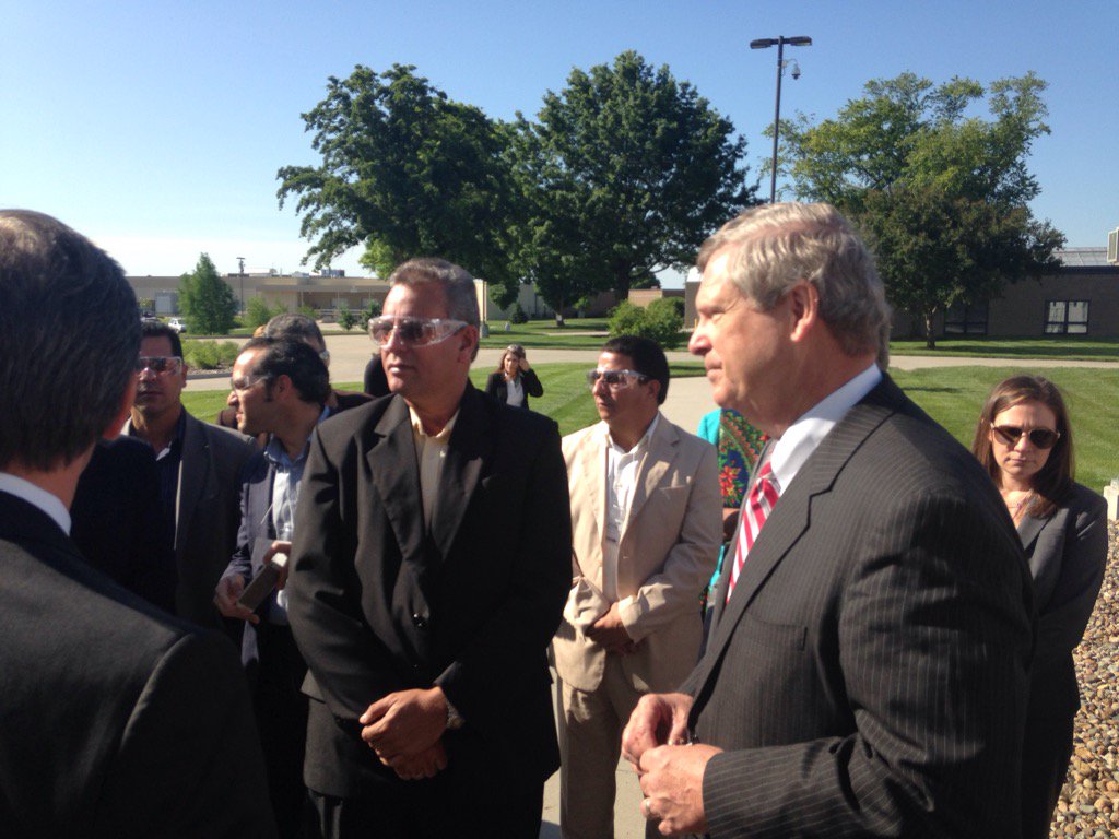 Ag Sec Viksack: "#Cuba deserve credit for  promoting Sciences internationally"