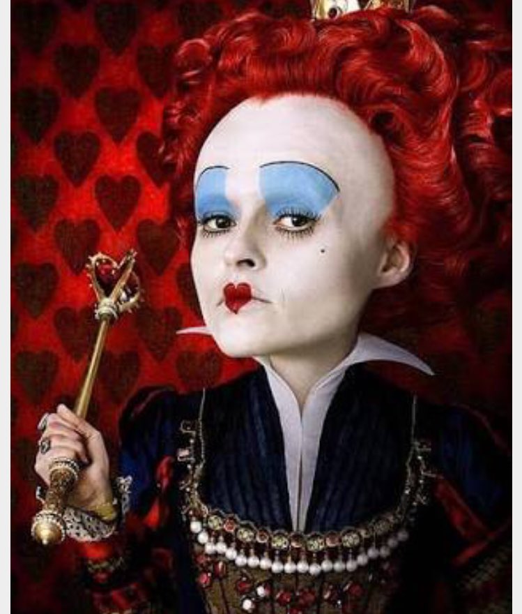 Twitter 上的 ママぞう シリウスを殺した女の人 どこかで見たことあると思ったら チャーリーとチョコレート工場 のお母さんじゃないか と思って調べたら 最近よく見る女王様もだった ハリーポッター T Co Ma66nnikkr Twitter