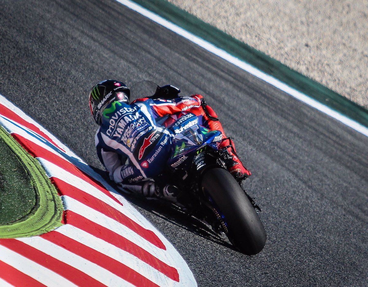 lorenzo99's tweet photo. Buen ritmo y buen primer día en Montmeló! / Good pace and good first day at the #CatalanGP! (Pic @Off_Bikes) https://t.co/jqfw0yJXTF