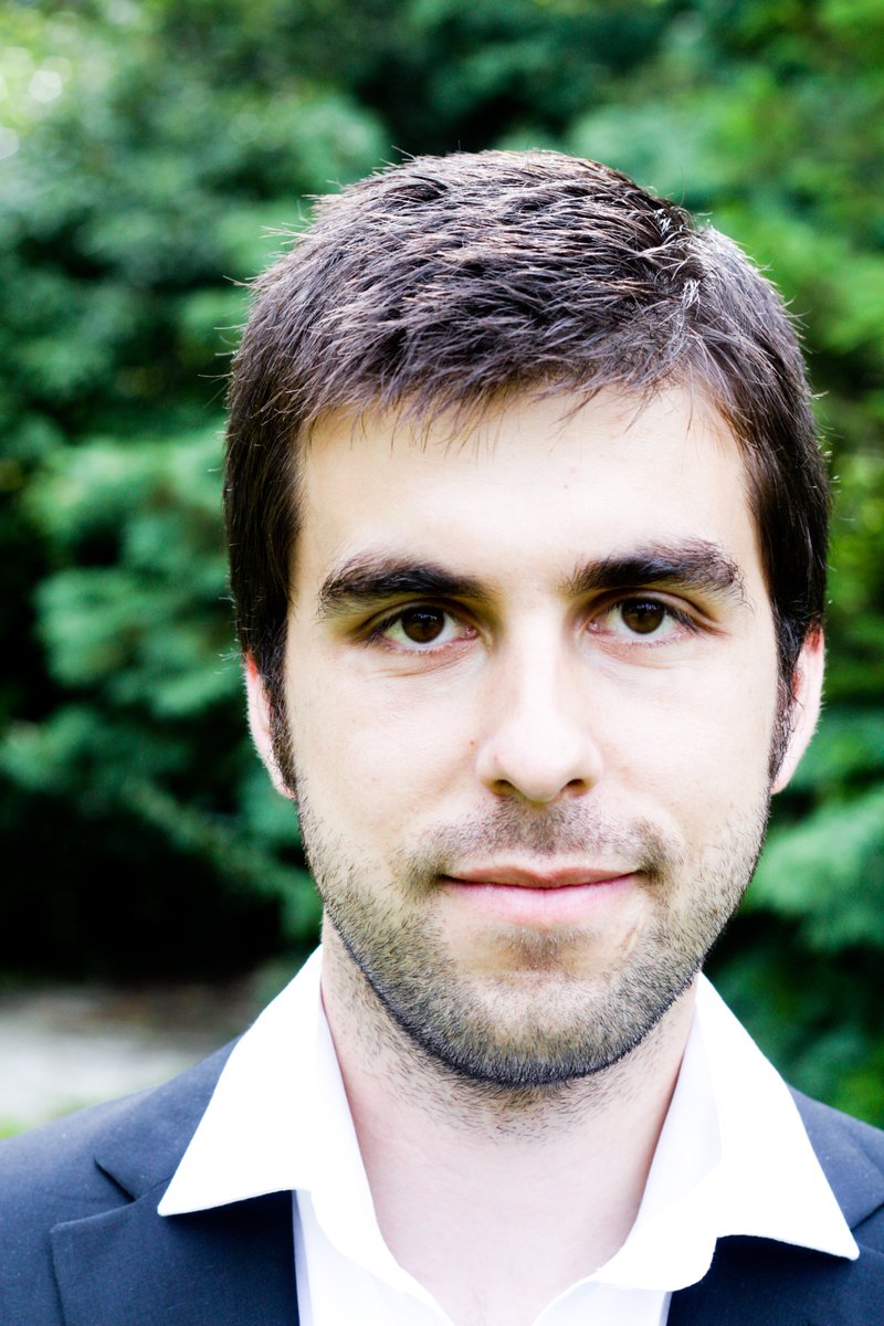 In this week's edition of Fellow Fridays, we speak with cellist <a href="/marclabranche/">Marc Labranche</a>  ow.ly/ffYX300STRp