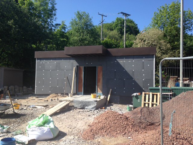 linen_green's tweet photo. Suns out @linen_green &amp; we've been busy painting, planting &amp; building our brand spanking new toilets #feelingproud https://t.co/og6ZYafB8W