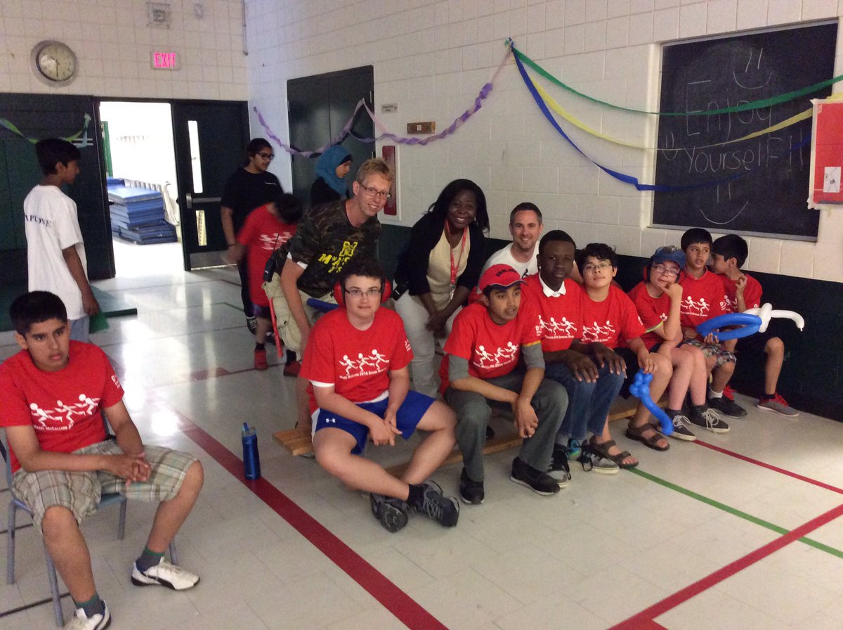 amydfletcher's tweet photo. @MountainashPS having a wonderful time @HazelMcCallionS Special Olympics #funtastic https://t.co/9SgOJpyZqv