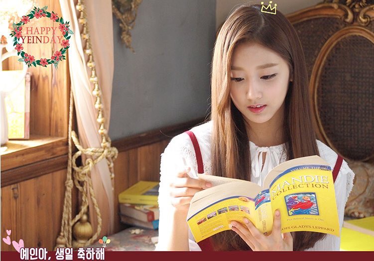 Lovelyz_Global's tweet photo. #Lovelyz fancafe layout #HappyYeinDay #LovelyYeinDay https://t.co/CZEMUfUmnm