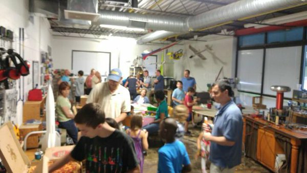 AcklenX's tweet photo. It's the first Friday of the month.  That means #MakerScouts tonight! @MakerspaceCLT 7pm 200 E. 36 St https://t.co/uz8qH8rst2