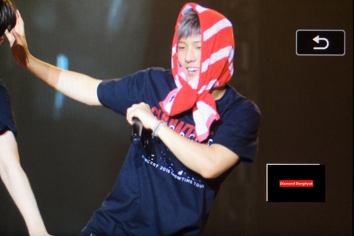 Diamond_D_0103's tweet photo. 160603 iKONCERT in  선전 prev13
#동혁 #Donghyuk #아이콘 #iKON https://t.co/Al3TkpNwpk