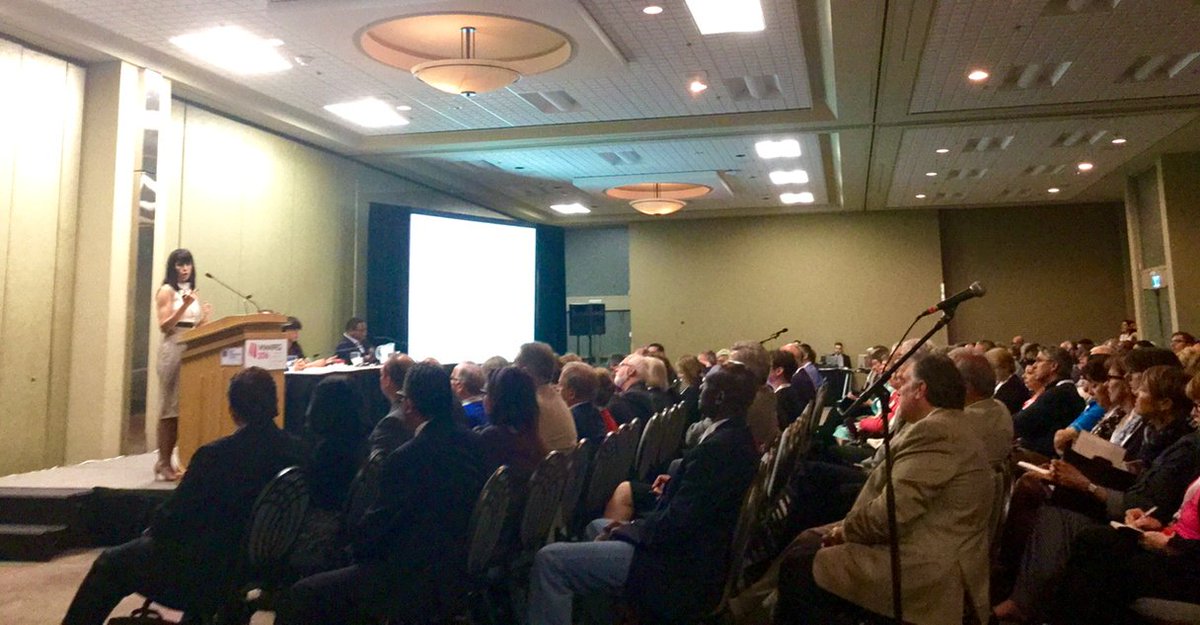 JimTovey's tweet photo. Retail in the Digital Age. Terrific presentation by @CityofVancouver on strategic Policy @FCM_online #FCM2016 https://t.co/g7dAEFfdf4
