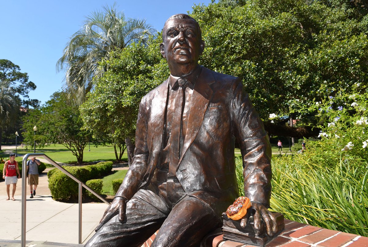 FSU Anne's College tweet media