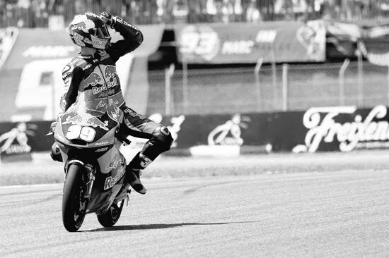 baeza_58's tweet photo. Descansa en paz campeón #LuisSalom https://t.co/meg4c7HORE