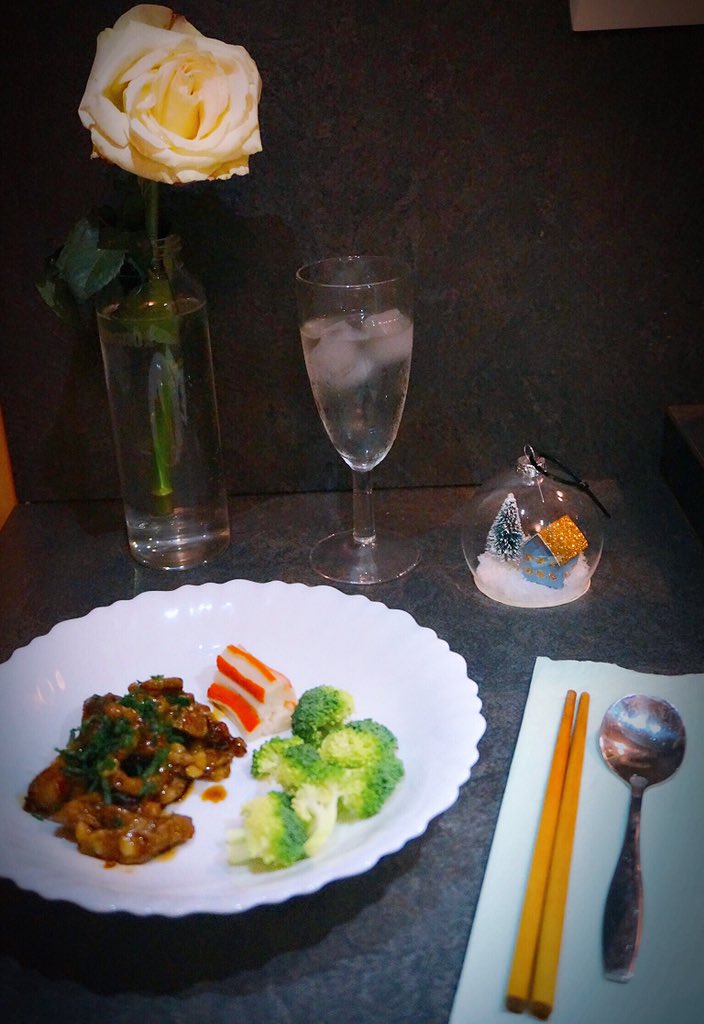 codea7904's tweet image. #Blessed #Lovelife #Oneperson #Newfferent #Meal #Spareribs Amazing, Chinese way 2 cook 🍱sweet and sour spareribs.