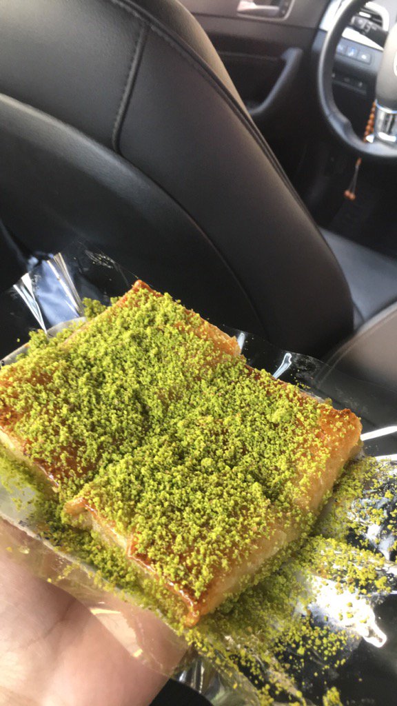 dobh13's tweet photo. وخلينا من كلاج عمر 😋💔بعد المنسف https://t.co/SXDTfLMDv1