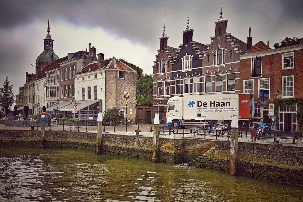 HaanRelocation's tweet image. Today in beautiful old city Dordrecht.. Have a good weekend!
