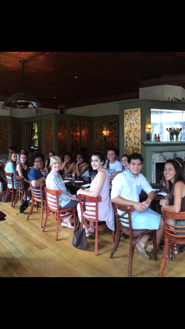 CollsFrench's tweet photo. French Club eats Crepes! 🇫🇷🇫🇷 #Chsonegoodthing https://t.co/nz2nxZ6jcS